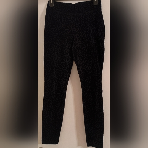 Old Navy Leopard Print High Waisted Stevie Pants Small Black - Picture 3 of 6
